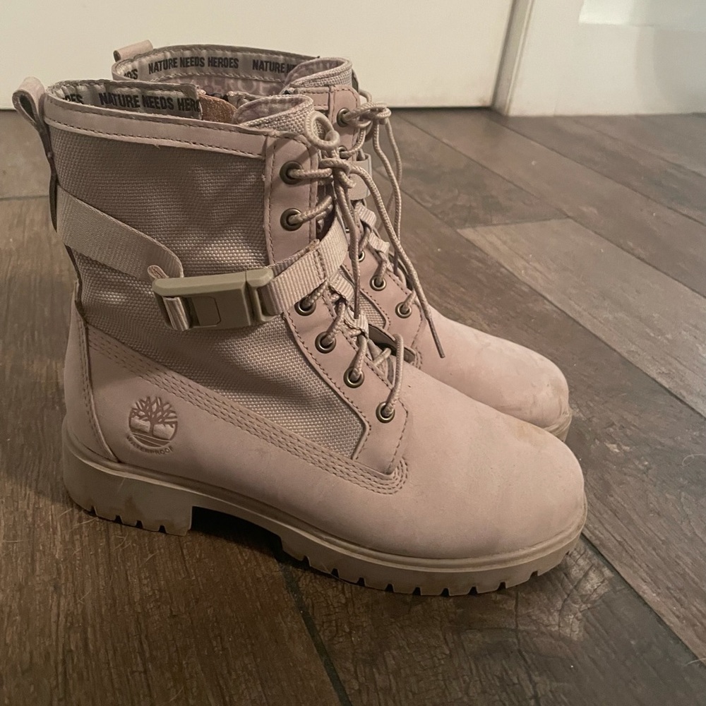 Timberlands - Picture 5 of 7